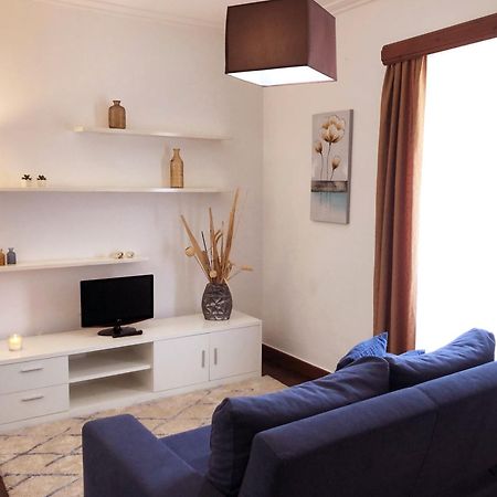 Pdl Central Apartments - Three ポンタ・デルガダ エクステリア 写真