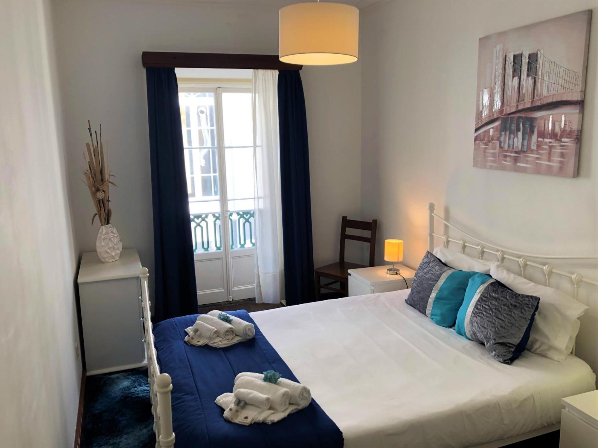 Pdl Central Apartments - Three ポンタ・デルガダ エクステリア 写真